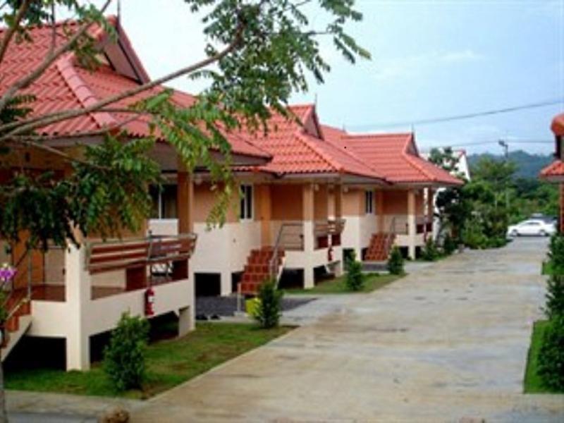 Naris Phuview Resort 사툰 외부 사진
